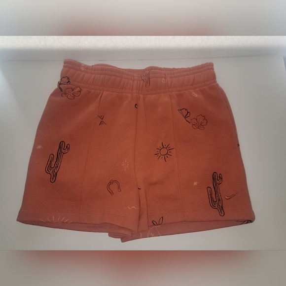 NIKE Wild Oasis Print Fleece Shorts - Picture 5 of 7